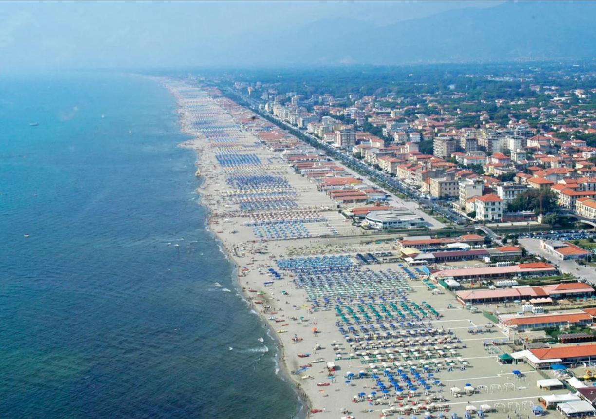 Appartamento Orizzonte Viareggio Buitenkant foto