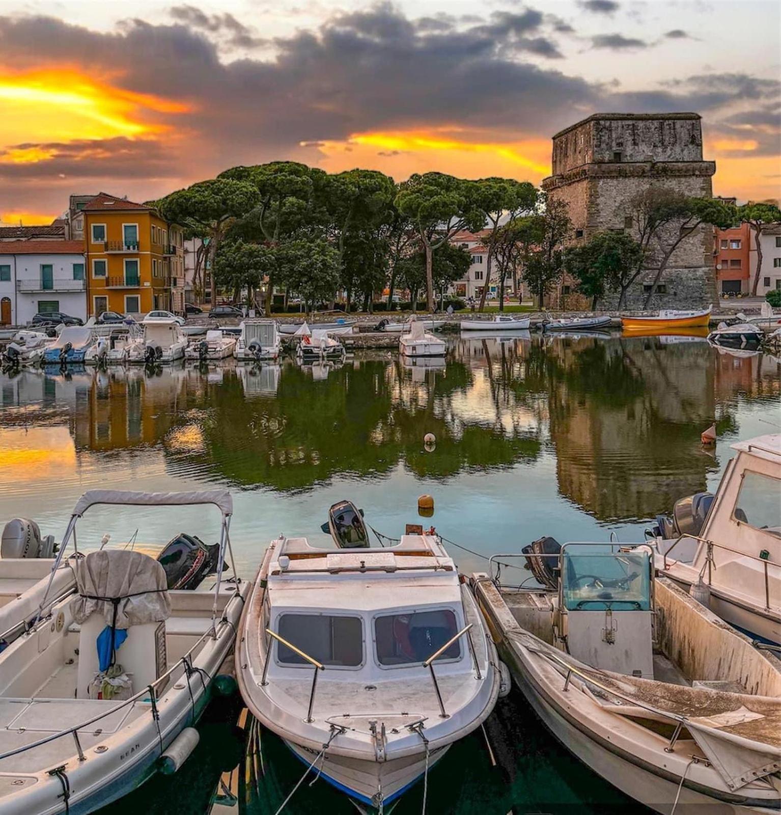 Appartamento Orizzonte Viareggio Buitenkant foto